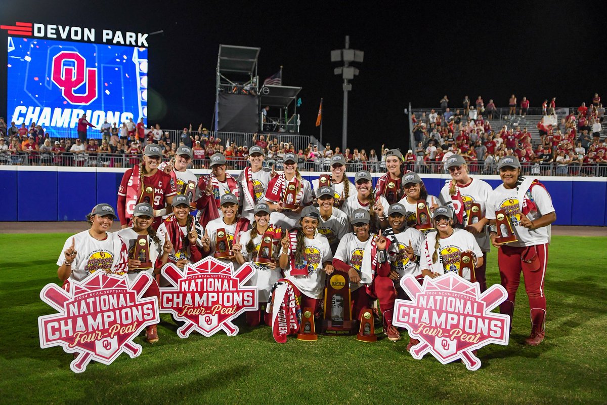 KREFsports's tweet photo. 4-Peat > ESPY https://t.co/beaH5T09ap