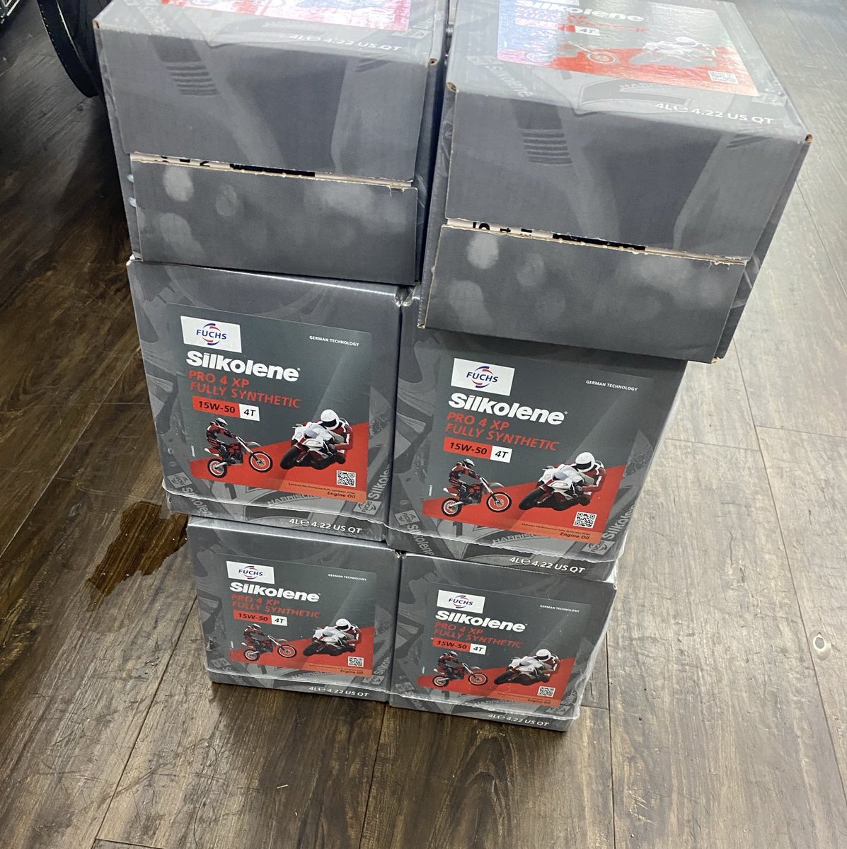 ysp_sk's tweet image. #silkolene #PRO4 入荷しました。