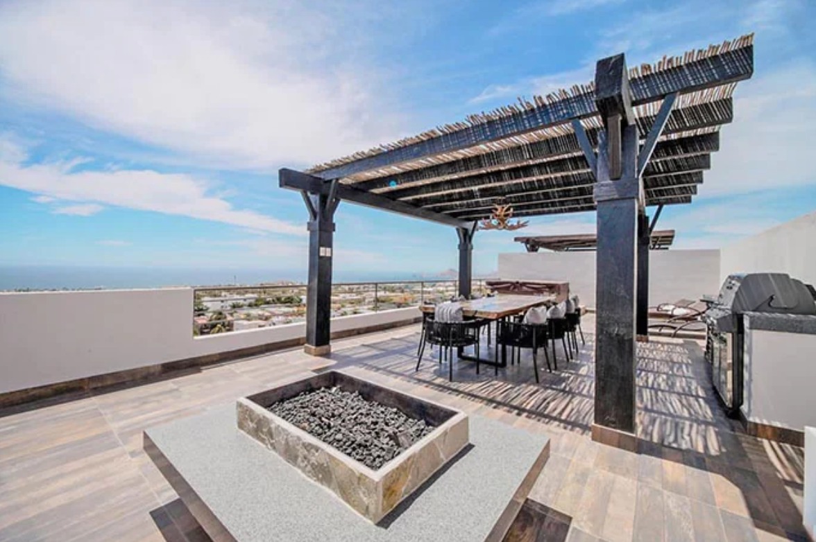 Los Cabos Real Estate Magazine (@caboremagazine) on Twitter photo Tramonti PH B405 is a turnkey, 3 bedroom, 3.5 bath penthouse offering spectacular ocean and arch views, a private rooftop with jacuzzi, firepit and dining area — a must see! To learn more visit: bit.ly/tramontiphb405 | <a href="/bajasmart/">Baja Smart</a> #Cabo #CaboCorridor #LosCabos #RealEstate Tramonti PH B405 is a turnkey, 3 bedroom, 3.5 bath penthouse offering spectacular ocean and arch views, a private rooftop with jacuzzi, firepit and dining area — a must see! To learn more visit: bit.ly/tramontiphb405 | <a href="/bajasmart/">Baja Smart</a> #Cabo #CaboCorridor #LosCabos #RealEstate