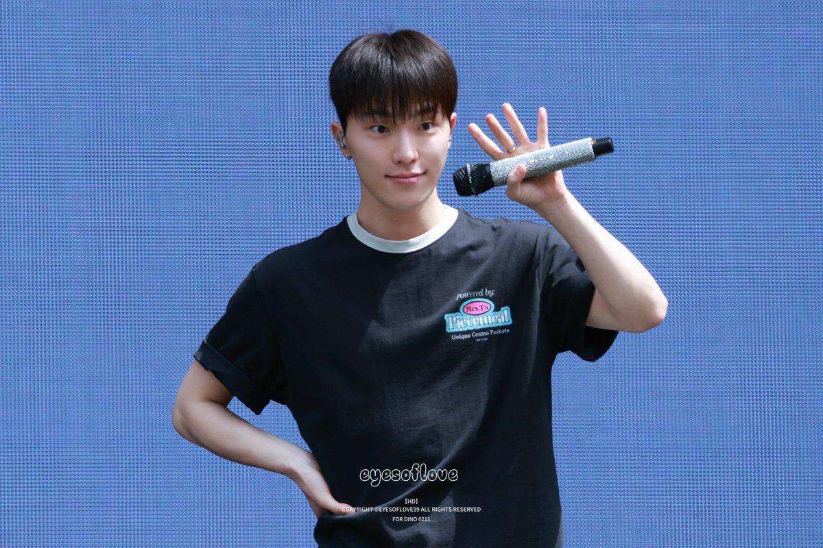 a cutie patootie big babie

#디노 #DINO