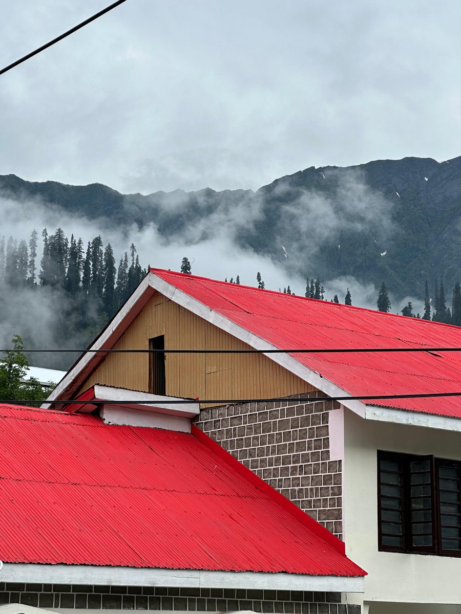 notjarar's tweet photo. These clouds of Kashmir https://t.co/bYaBENy9y5