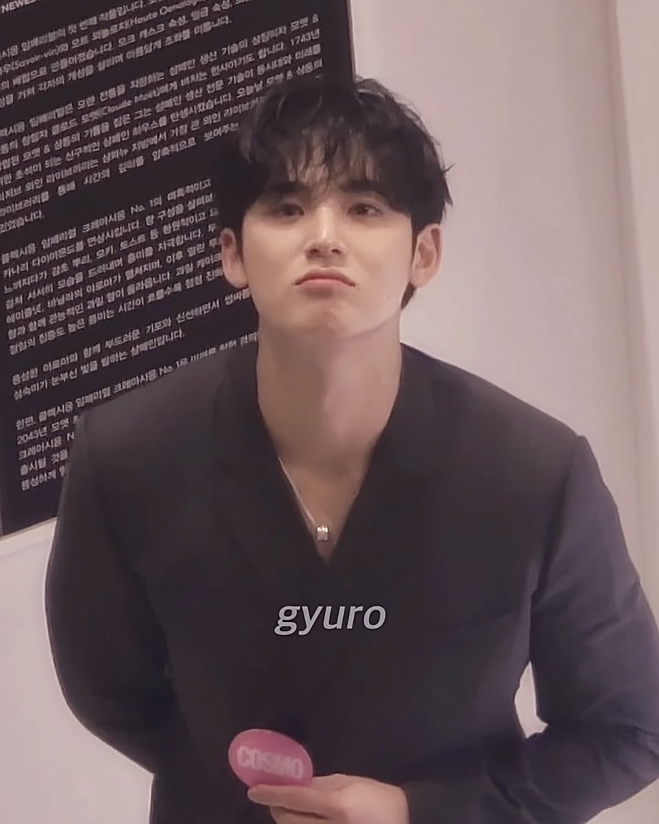 9yuro_k's tweet photo. 후웅 https://t.co/vy6DN3Be4l