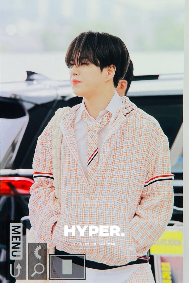 240712 나의 햇살 강아지☀️💛

#윤재혁 #YOONJAEHYUK #ジェヒョク #TREASURE