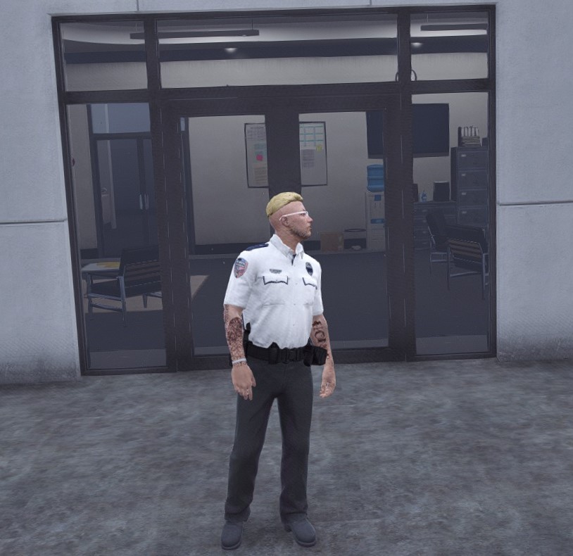 TheHideoutRP's tweet photo. Introducing the new Chief of Police Brock Fahrenheit! #thehideoutrp #fivem #fivemroleplay #fivemleorp #fivemlspd https://t.co/XlKkc7ns8H