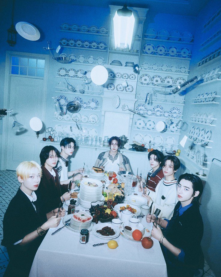 [PHOTO] 240712

ENHYPEN “ROMANCE : UNTOLD” Exclusive Behind Photos from Melon Magazine

(1/8)

XO OUT NOW
#ENHYPEN #ROMANCE_UNTOLD #ROMANCE_UNTOLD_OutNow #ENHYPEN_XO #OnlyIfYouSayYes <a href="/ENHYPEN_members/">ENHYPEN</a> <a href="/ENHYPEN/">ENHYPEN OFFICIAL</a>