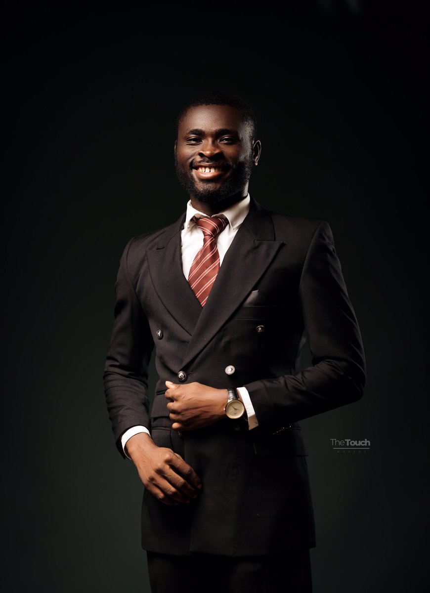 enoch_gbogbo's tweet photo. Hey friends,
Help me thank the Lord for adding yet another year to my years. 
I can’t thank him enough🙏🏾❤️

Happy birthday to me🎉🥂 https://t.co/cj5rTWVMT5
