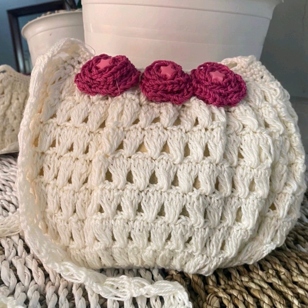 pretty crochet bag

— a thread