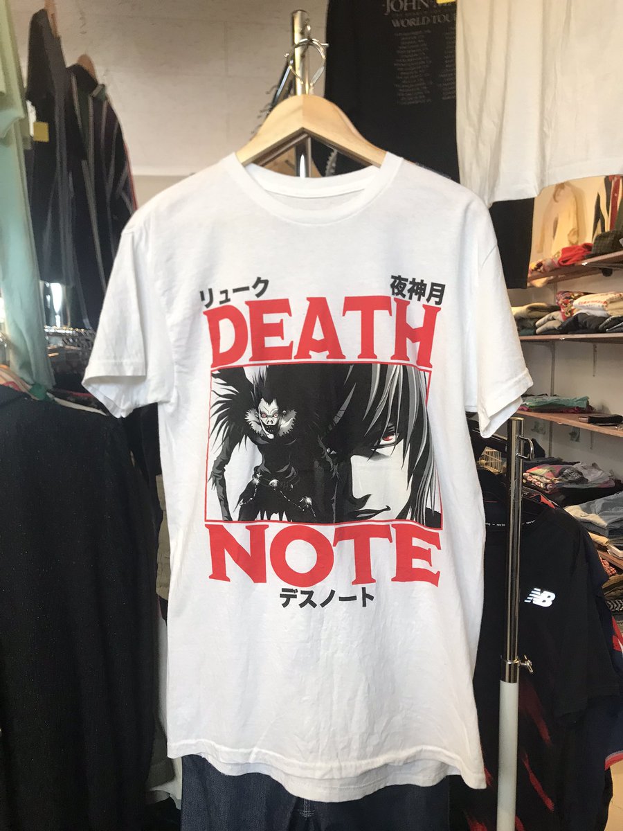 LEONIDS20210401's tweet photo. 梅雨空な今日、こんにちはニズ♪

アニメTシャツ沢山入りました！
レアなのもアリ〼

ぜひ週末は遊びにいらしてくださいませ〜🫶🏼

#古着屋 
#川口 #鳩ヶ谷 
#Tシャツ 
#セーラームーン
#HunterXHunter 
#デスノート
#PS2 
#直輸入 
#アメカジ
#leonids https://t.co/KglNwsRxKY