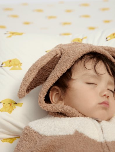 ジェラピケのイーブイロンパースほぼ1万円なんですけどこれはもう買っ