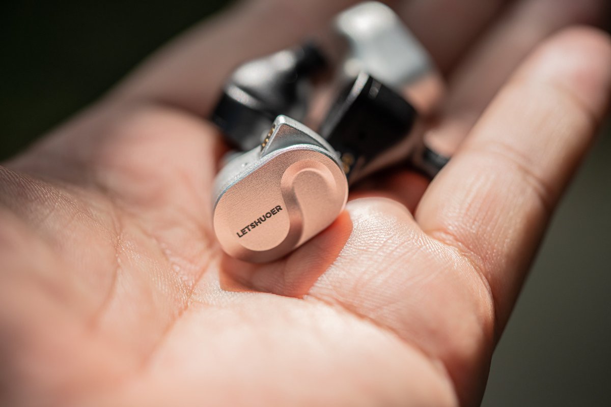 letshuoer_jp's tweet image. 「S08」発売記念キャンペーン！📢
本日7月12日（金）より、LETSHUOER「S08」は国内流通が開始いたしました！🥳
是非店頭でお試してみてください！🙇‍♀️

LETSHUOER「S08」を２名様にプレゼント！

⏬応募方法
①@KNICOMCORP＆@letshuoer_jpをフォロー  
②この投稿をリポスト＆いいね

⏬締切…