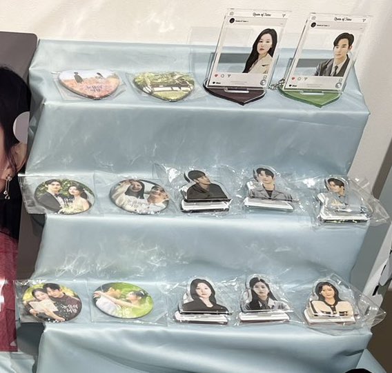 눈물의 여왕 일본 팝업 굿즈 진짜 장난치냐고