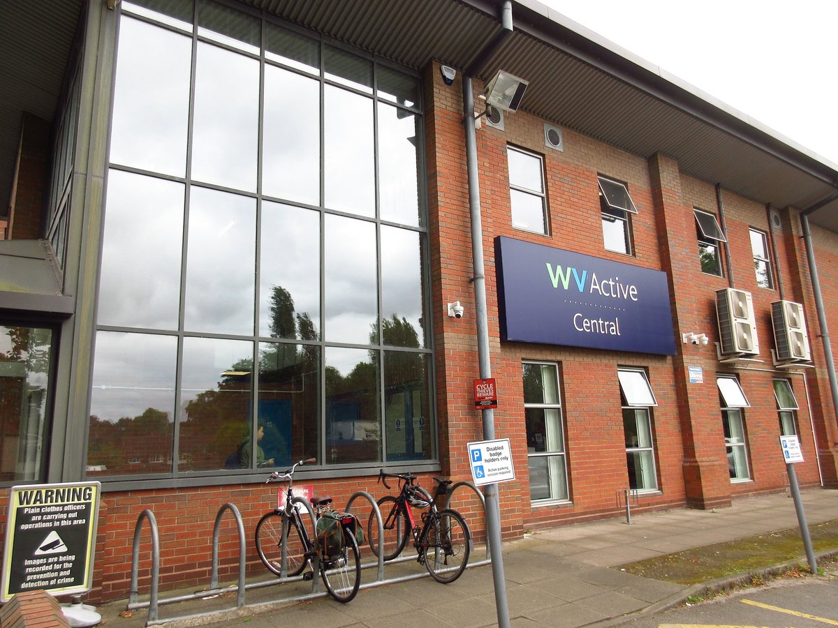 pjcarter_'s tweet photo. WV Active Central swimming baths and gym in Bath Avenue.
There have been swimming baths on the site since 1850. The current building was built in 1990.
#wvactive
#swimmingbaths
#gym
#wolverhampton
#expressandstar
#canon. #ixus https://t.co/jj1oh6XTEM