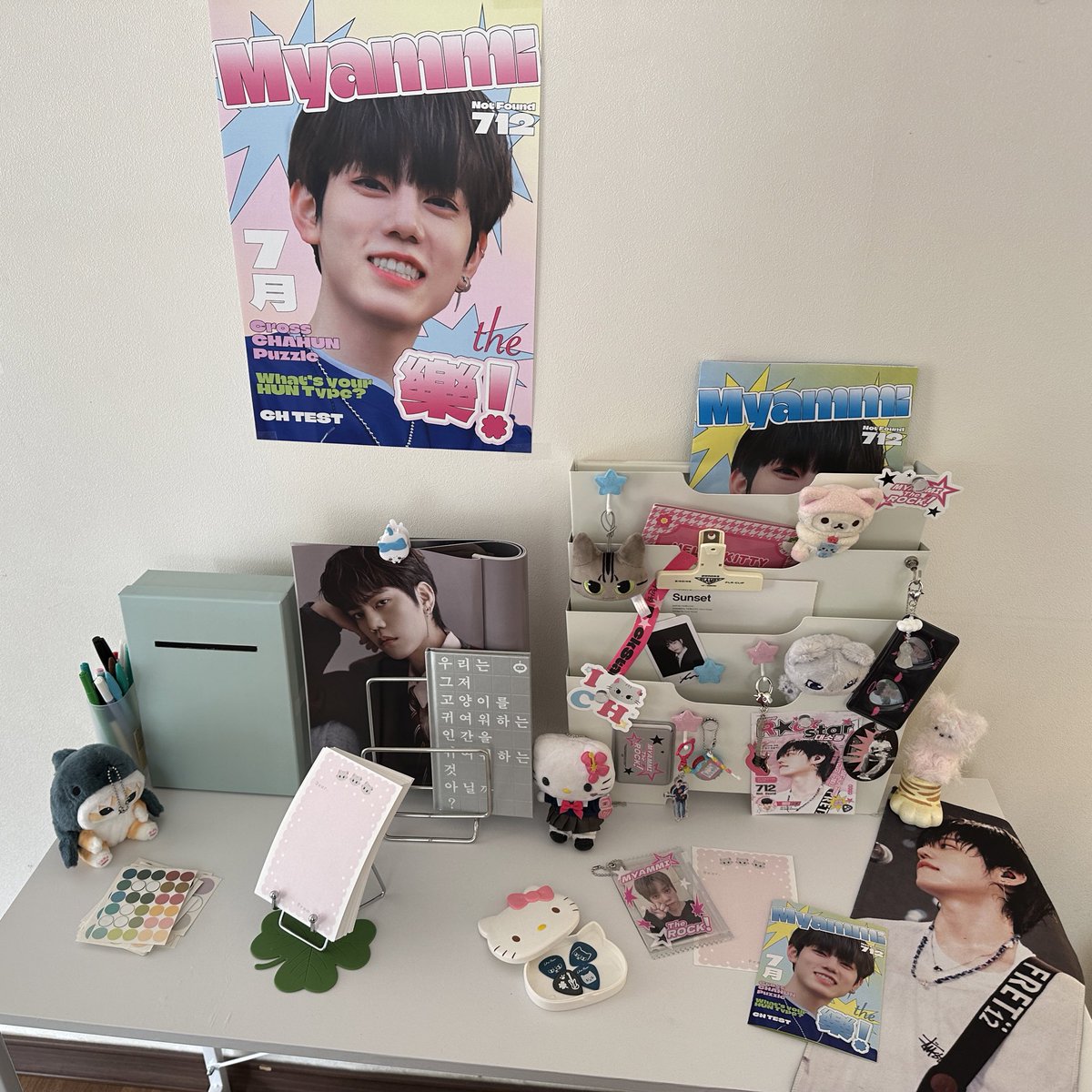 jjaengu0715's tweet photo. 처음 가본 후니 생카 너무 예쁘고 기여웠습니다🥰 후나 생일축하해❤️

#반짝반짝락스타대소동
#작전명_차훈을구하라
#엔플라잉 #차훈 https://t.co/Cm63dqpmTq