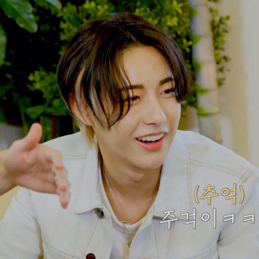 adorablyhrj's tweet image. you’ll always be worth the wait, renjun. 💛 #런쥔이왔당