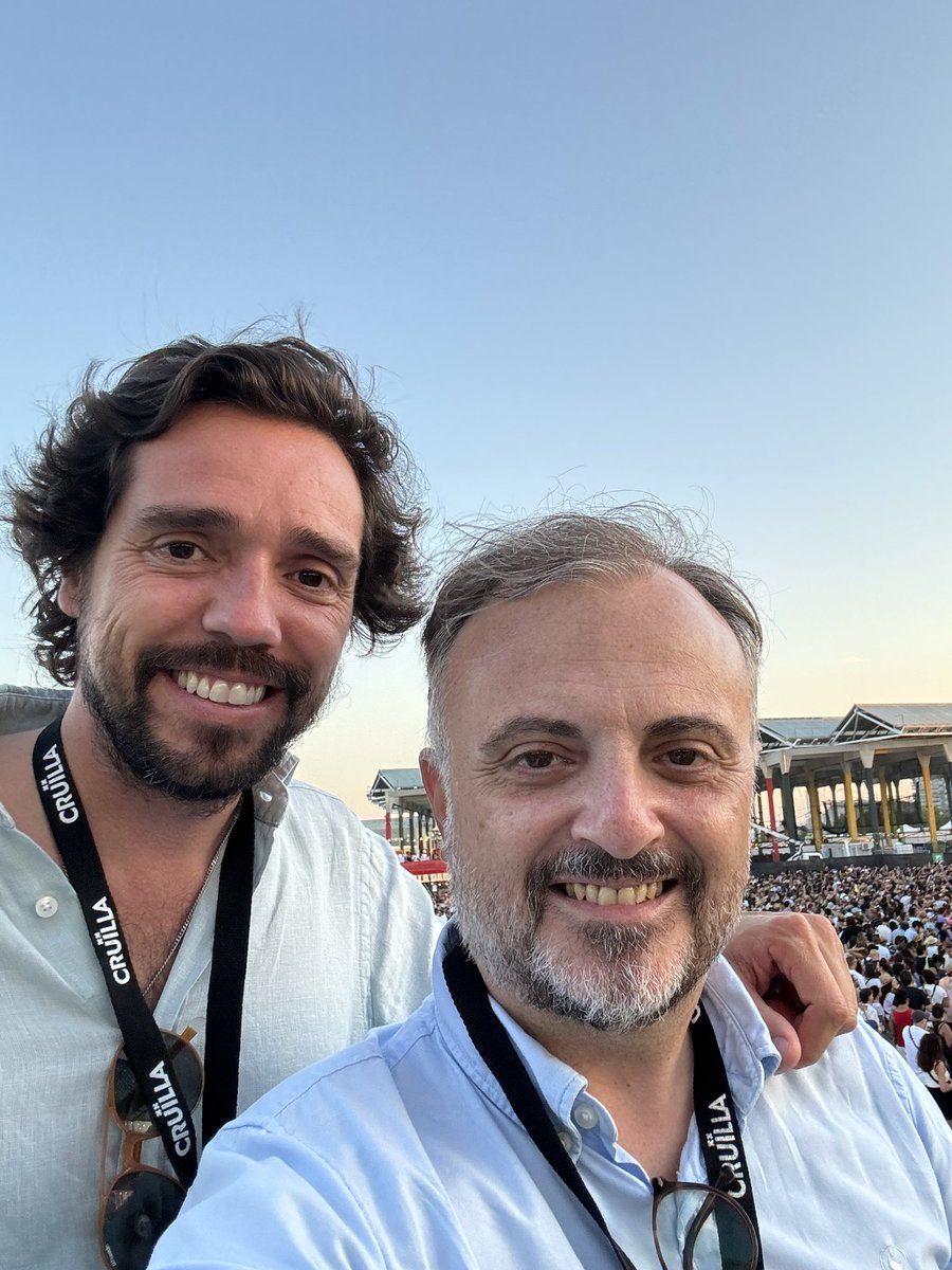 IdelArcoPRO's tweet photo. Ahir vaig estar com a @EndesaClientes al  @cruillabcn, CRUÏLLA SOSTENIBLE by Endesa.Un any més patrocinem el festival de música + sostenible de tots,contribuint a una millor gestió dels residus i del consum energètic,sempre amb bona música. #endesasempreapropteu #endesamusiclover https://t.co/48Eg78kY0o