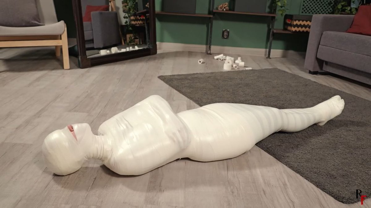 RF studio tweet media