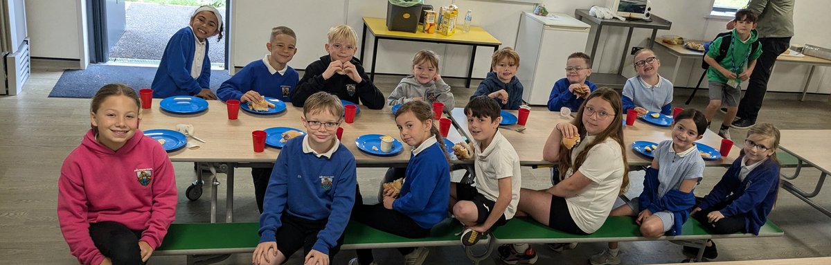 rhwsprimary's tweet photo. Well done to those children recognised for going #overandabove this week. Loved hearing about your achievements over breakfast! 🥓🥐 https://t.co/TZy0VotHSX