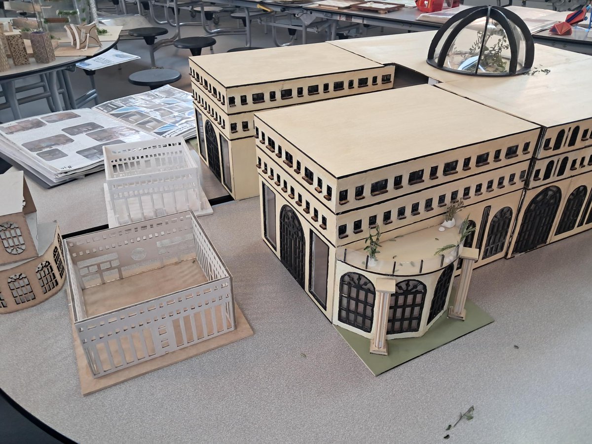 BealDT's tweet photo. Another great end of year 13 show for our leavers. 
#design 
#architecture 
#year13 
#3DDesign https://t.co/OaBTdbMLbN