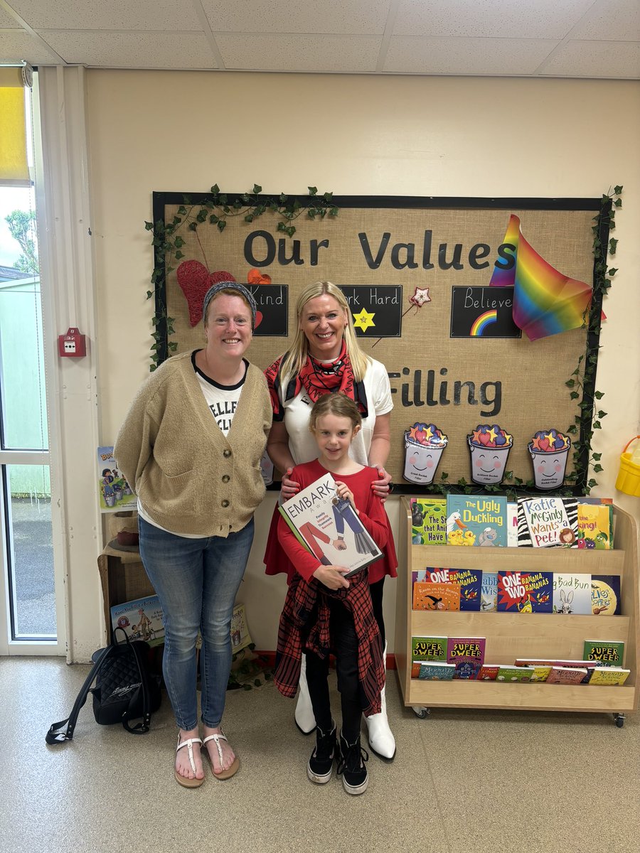 Anna-EMBARK (@annaembark) on Twitter photo Special young lady achieved her <a href="/embarkfed/">Embark Federation</a> bronze award <a href="/fieldhouseinfs/">Field House Infant School & Nursery</a> privilege to meet her Mum too and <a href="/Head_withaheart/">Headwithaheart β€οΈ</a> Special young lady achieved her <a href="/embarkfed/">Embark Federation</a> bronze award <a href="/fieldhouseinfs/">Field House Infant School & Nursery</a> privilege to meet her Mum too and <a href="/Head_withaheart/">Headwithaheart β€οΈ</a>