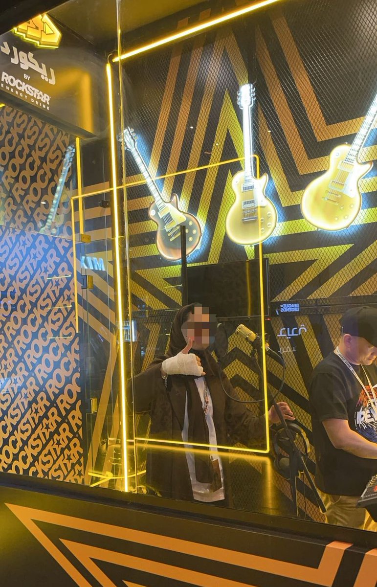 LUVNF1's tweet photo. #EsportsWorldCup 
#PUBG
#team_liquid
💣🎮
Working here is very fun🥰 https://t.co/HgeCWyQl3q
