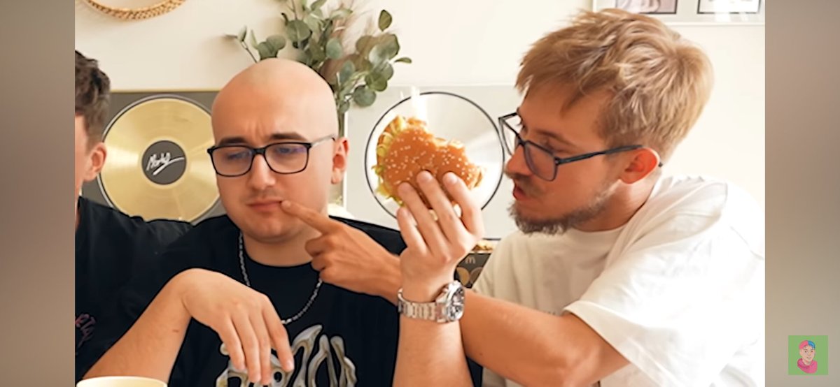 axi_aix's tweet image. Comeback #PORTEK
#mortalcio