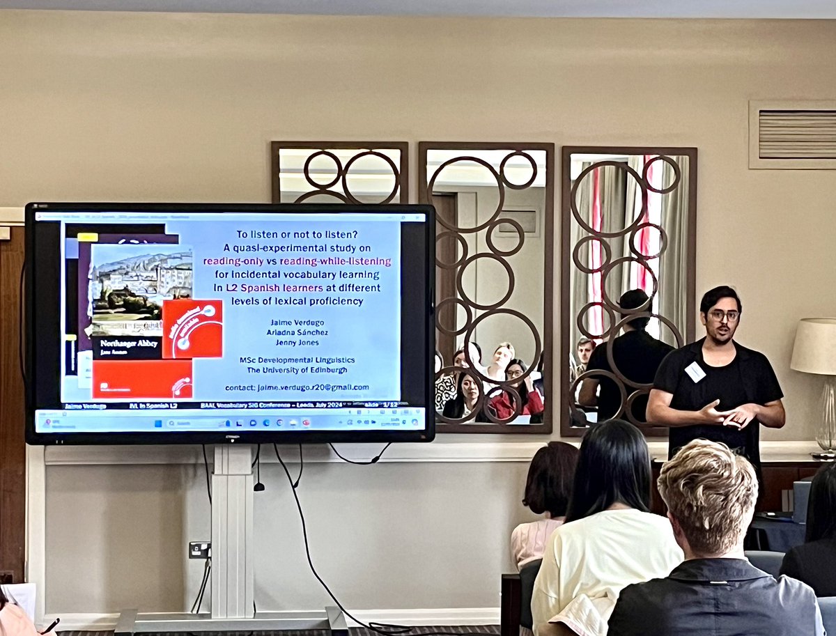damiashaffee's tweet photo. Great insights from Jaime Verdugo on “To listen or not to listen? A quasi-experimental study on reading versus reading-while-listening for incidental vocabulary learning in L2 Spanish learners.” 
#BAALVocab24 
@baalvocabsig @CLER_Leeds @ElinaStylianou @YenDang101 https://t.co/k2J3zqu23R