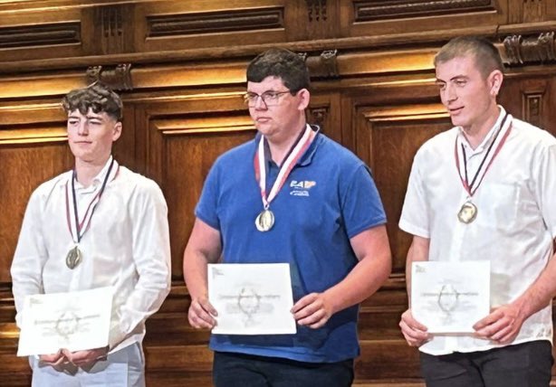 Concours général des métiers de la Maintenance des matériels :

Un grand bravo et toutes nos félicitations aux lauréats 2024, récompensés hier lors de la cérémonie officielle de remise des prix en Sorbonne !!!

🥇Romain FREDIERE
🥈Guillaume ANTHOINE-MILHOMME
🥉Baptiste PONCET