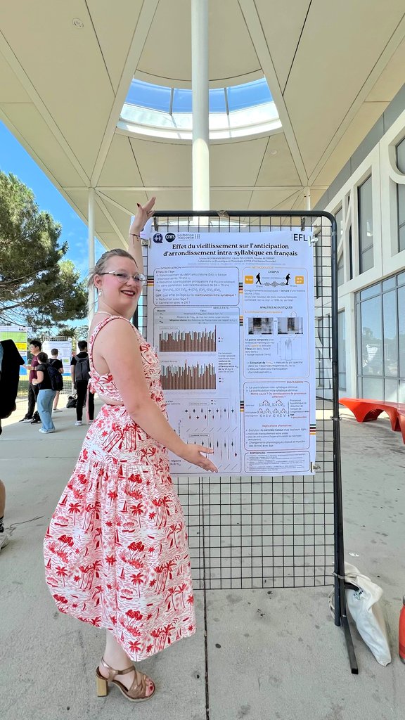 Louise WB (@louthecutealien) on Twitter photo Merci à toutes les personnes passées par mon poster durant les <a href="/JepTaln2024/">JEP-TALN2024</a> ! J'étais ravie de pouvoir partager mes résultats les plus récents de mon étude des effets de l'ùge sur l'anticipation d'arrondissement ! Merci à toutes les personnes passées par mon poster durant les <a href="/JepTaln2024/">JEP-TALN2024</a> ! J'étais ravie de pouvoir partager mes résultats les plus récents de mon étude des effets de l'ùge sur l'anticipation d'arrondissement !