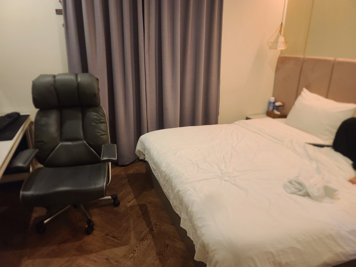 실시간.....급 만남 ㅎㅎ

각자 방잡고 한방에서 놀기로 ㅎㅎ

남네토와 여네토의 만남성사^^

초보분들이라 사진 영상 부담스러워 하셔서 사진 영상은 못찍을듯....

합방하기전 사진 ㅎㅎ