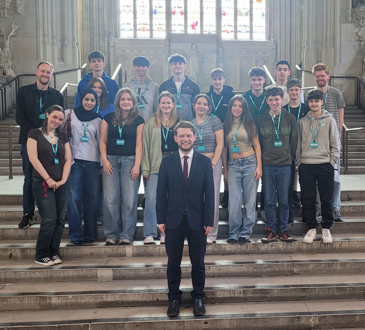 ConnorRand4ASW's tweet image. Wonderful to speak to visiting @PolWelly students during my very first week in Parliament. Great to see you all so engaged in our political system. 

A very diverse set of questions to keep me on my toes too, and so glad you all now know what my favourite type of crisp is!