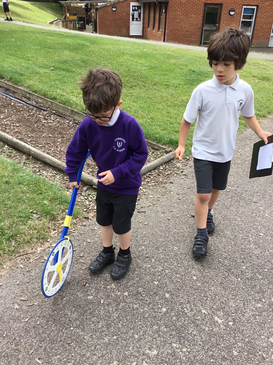 Bugbrooke_Y1/2 tweet media