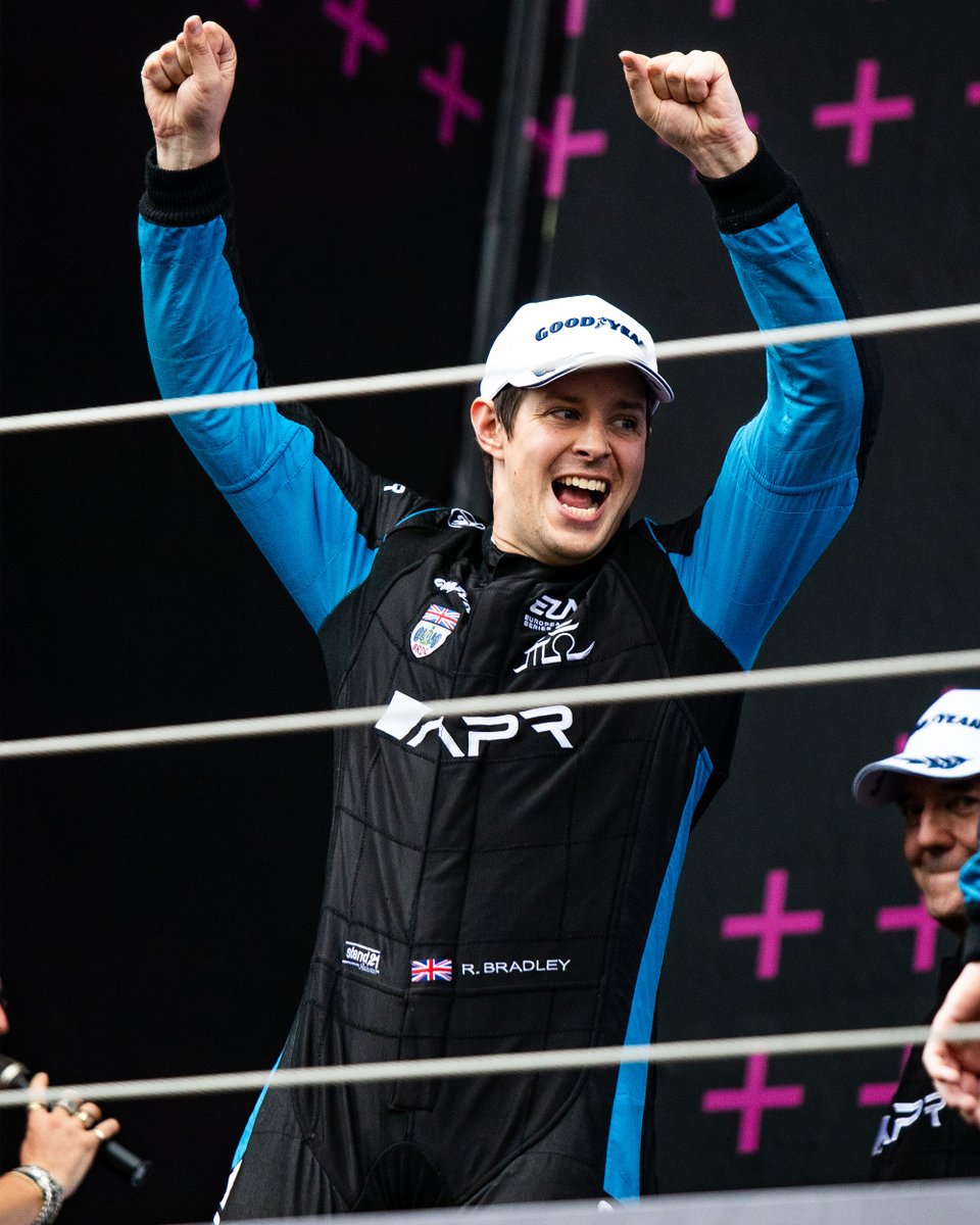 EuropeanLMS's tweet image. Slowly but surely, @APRacingTeam made it to the LMP2 Pro/Am win!  

Determination and strategy were the keys for the No.20 Algarve Pro Racing Oreca to secure the top spot. Starting from second to last, Kriton Lendoudis, @realRBradley, and Alex Quinn never gave up, to brilliantly…