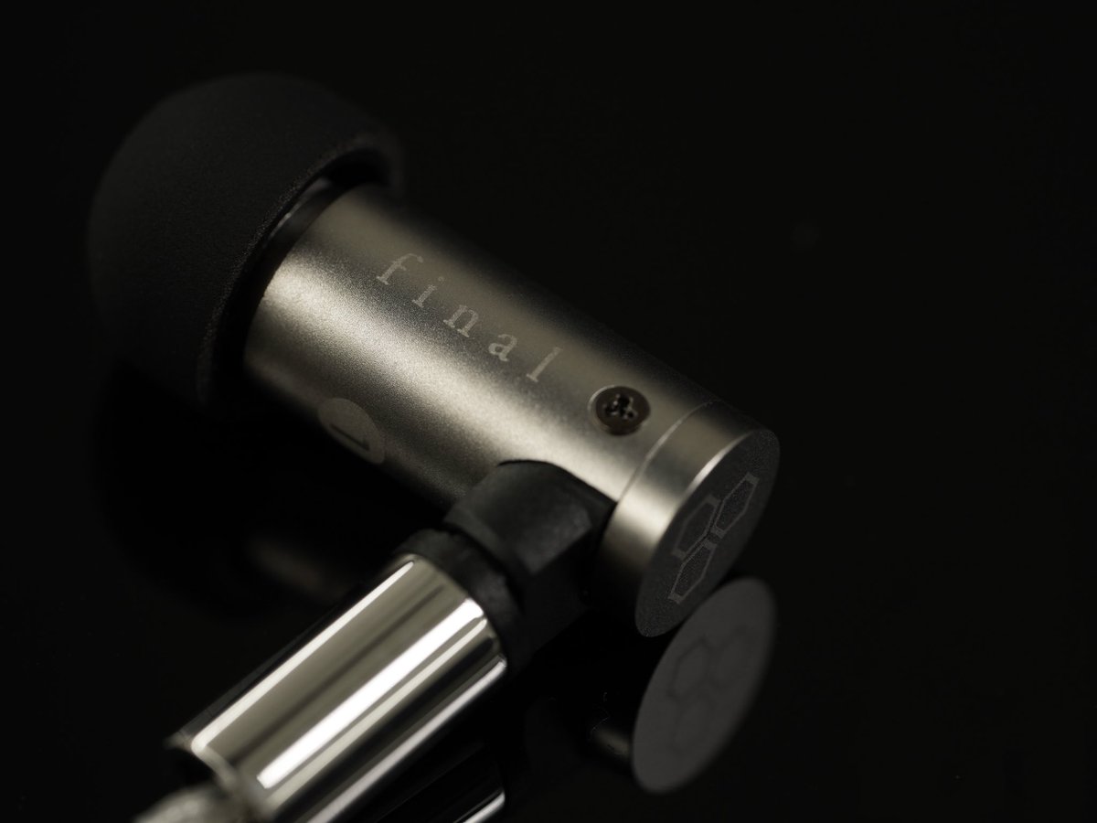 Final Audio S4000 Earphones