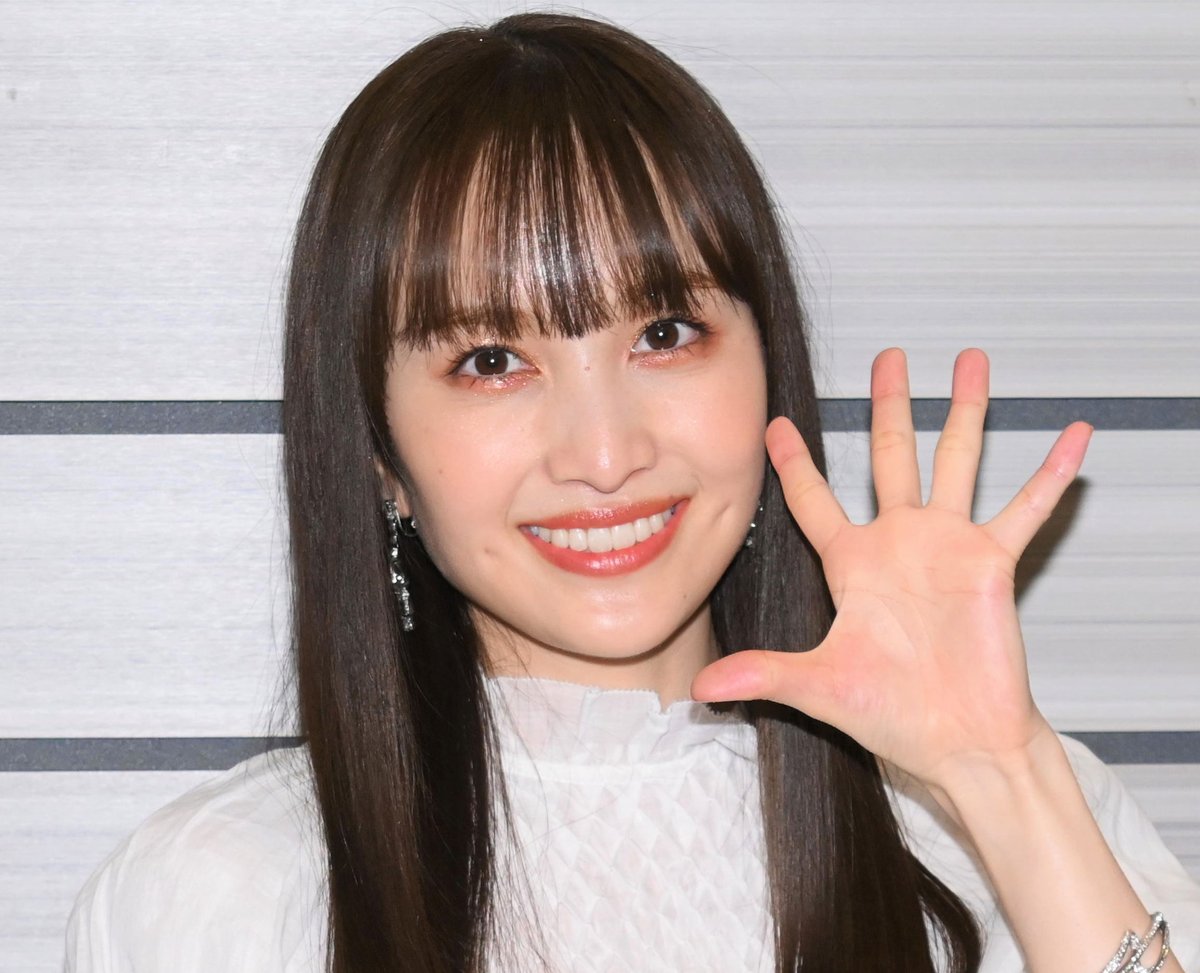 ももクロ・百田夏菜子が30歳に🎂🎉 “5歳の頃”のレアショット添え報告