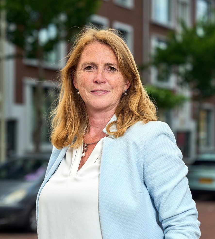 Susan van der Steen start per 1 september 2024 als directeur-bestuurder bij Woonpartners Midden-Holland. 
 Wij danken Diederik hartelijk voor zijn inzet en leiderschap gedurende de afgelopen maanden. 
woonpartners-mh.nl/over-ons/nieuw…