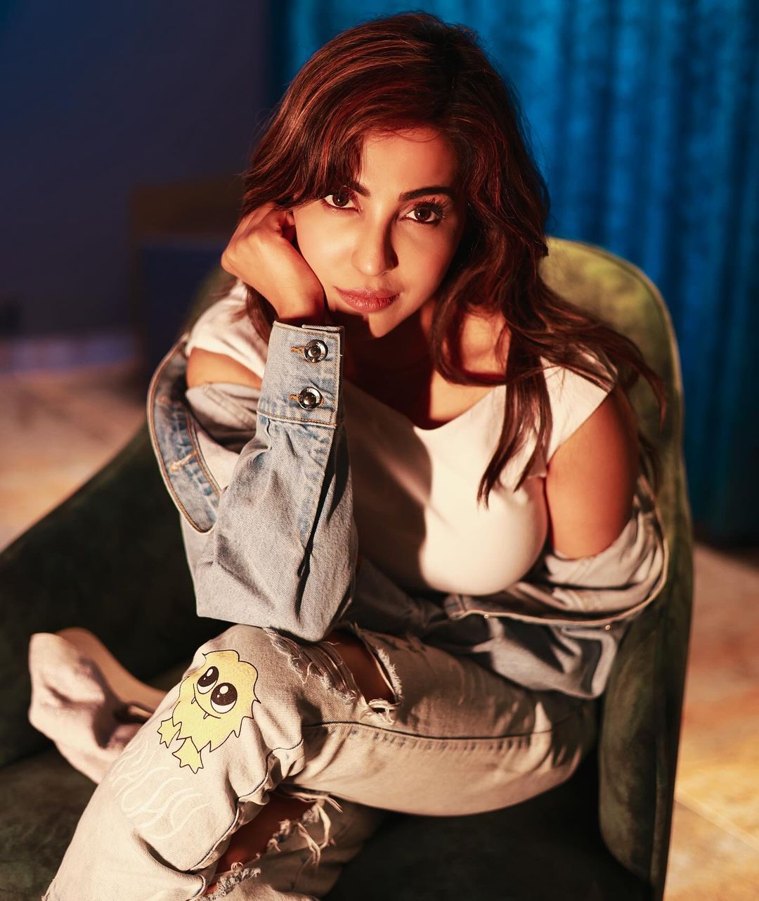 GSRC2poboAALdCp?format=jpg&name=large