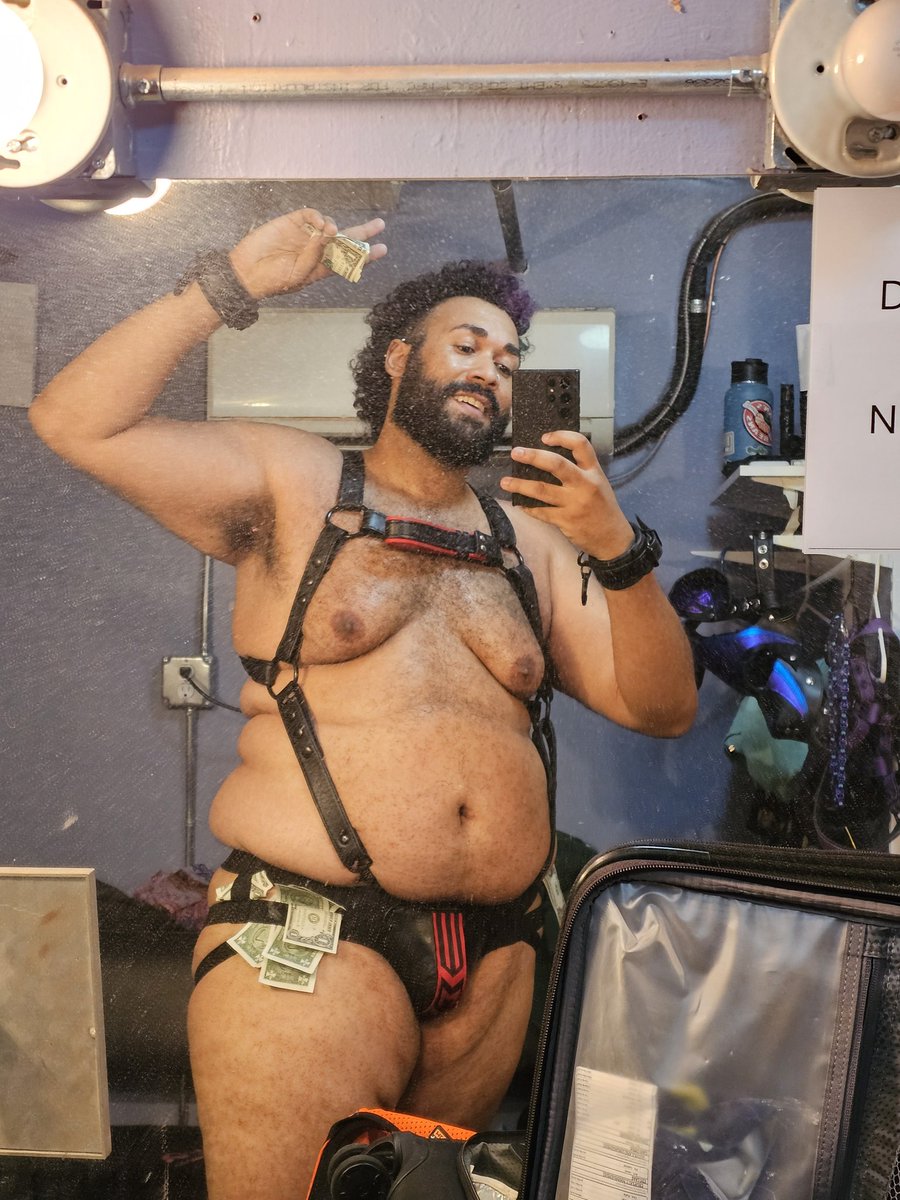 Drew Hairymore tweet media