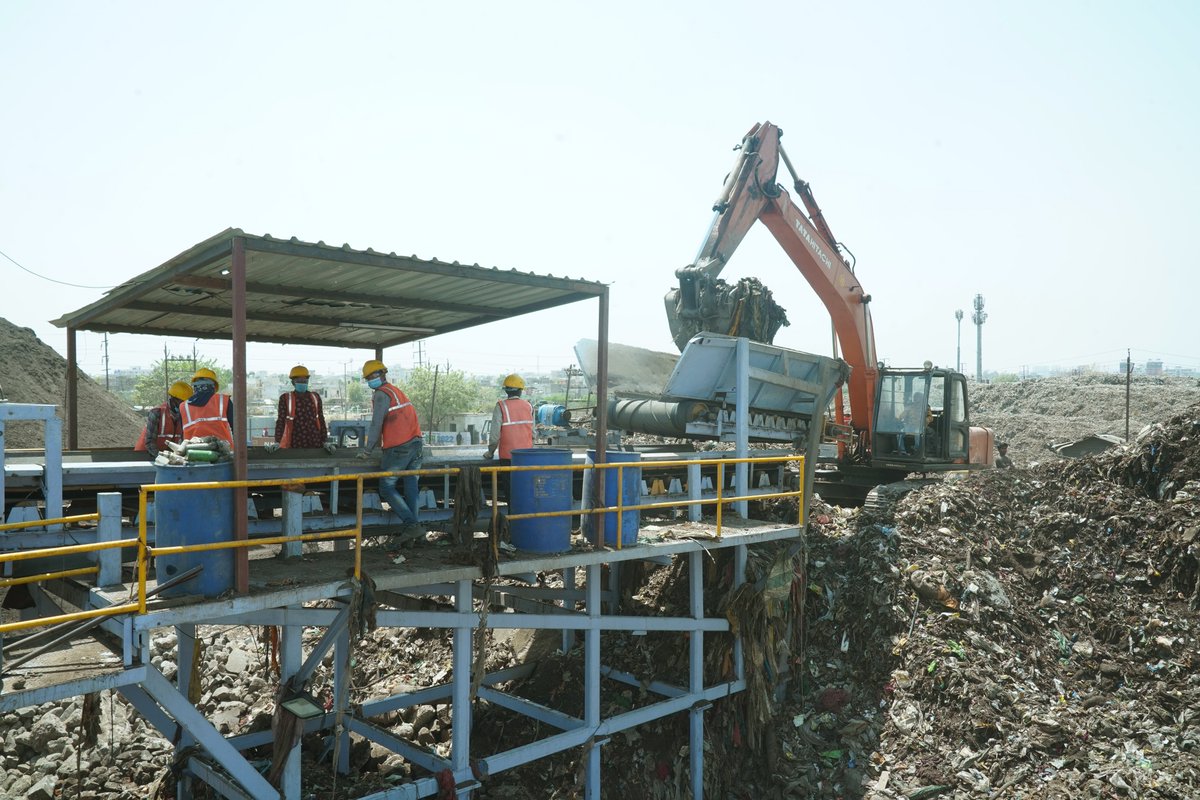 “Let's leave a legacy of recycling, not a landfill of waste.”
Bioremediation and Bio-mining of legacy waste to process the dumped waste accumulated for years to reduce  greenhouse gases and carbon footprints of the city.
#SmartCitykiSmartKahaani
Watch how-
youtu.be/RITUPsDaiM0