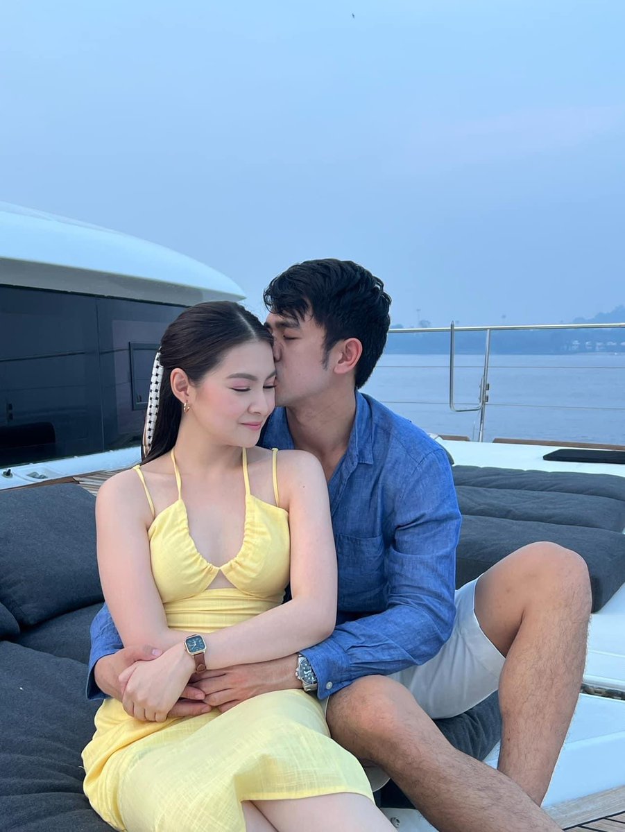 BarDaOFC's tweet photo. “That kind of chemistry is worthy to be seen on the big screen” - Goldwin Reviews

📸 @Nathaniphoneph 

#ThatKindOfLoveNowShowing 
#ThatKindOfLove
#BarDa #BarbieForteza #DavidLicauco https://t.co/zfd0dJHiVC