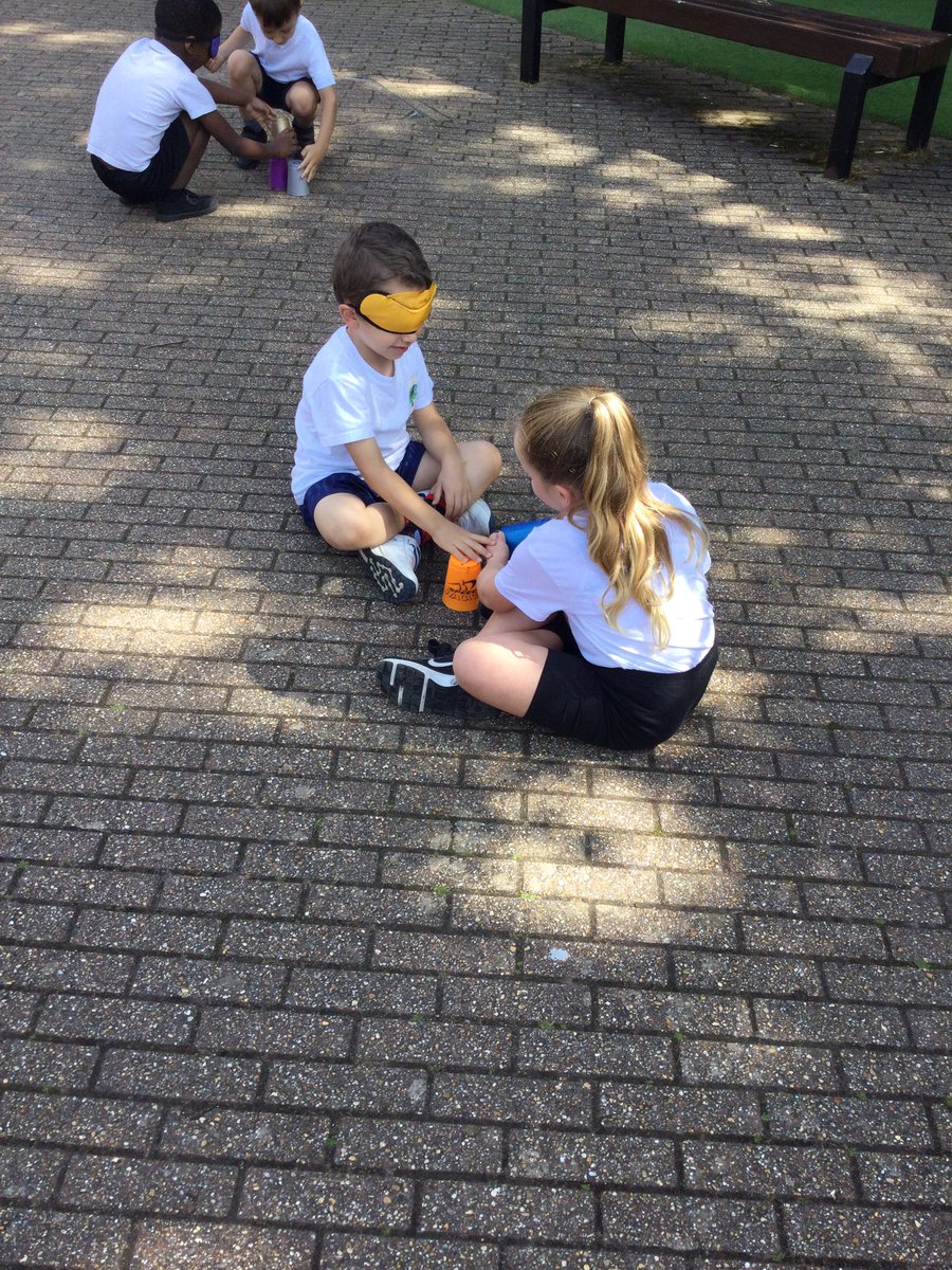 Miss Li 🐧 tweet media