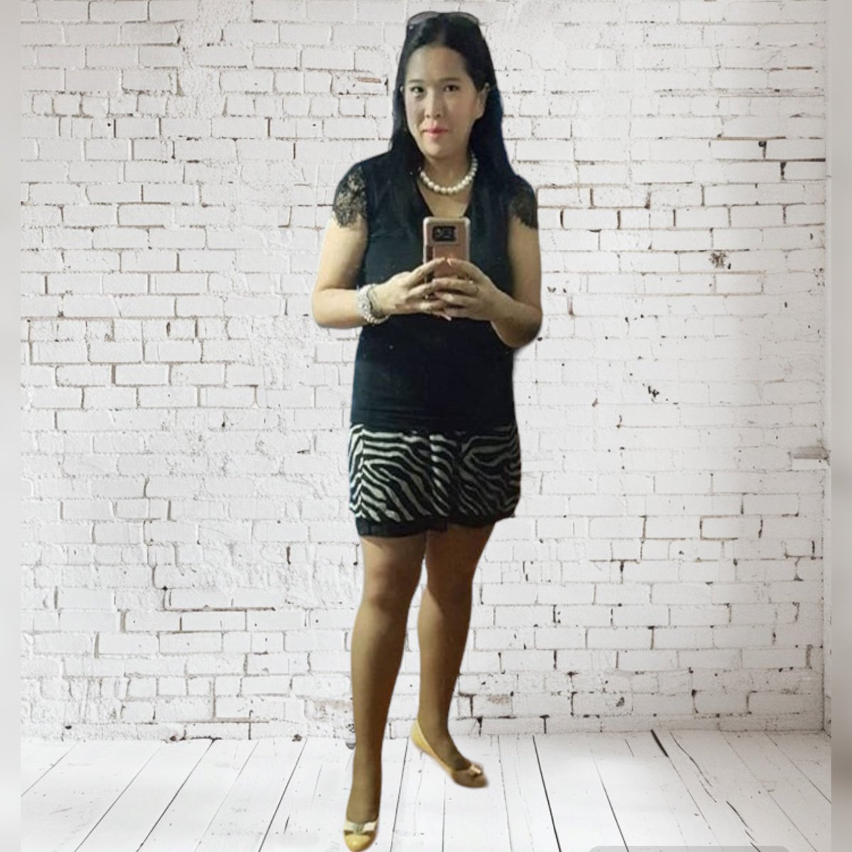 palmerdebra's tweet photo. Dressing for success is more than just a style choice—it's a mindset! When you look good, you feel good, and you're ready to conquer anything that comes your way. ✨👗
#DressForSuccess #ConfidenceIsKey #StyleAndSuccess #LookGoodFeelGood #FashionForward #ElevateYourStyle https://t.co/hiKyIZ0pJU