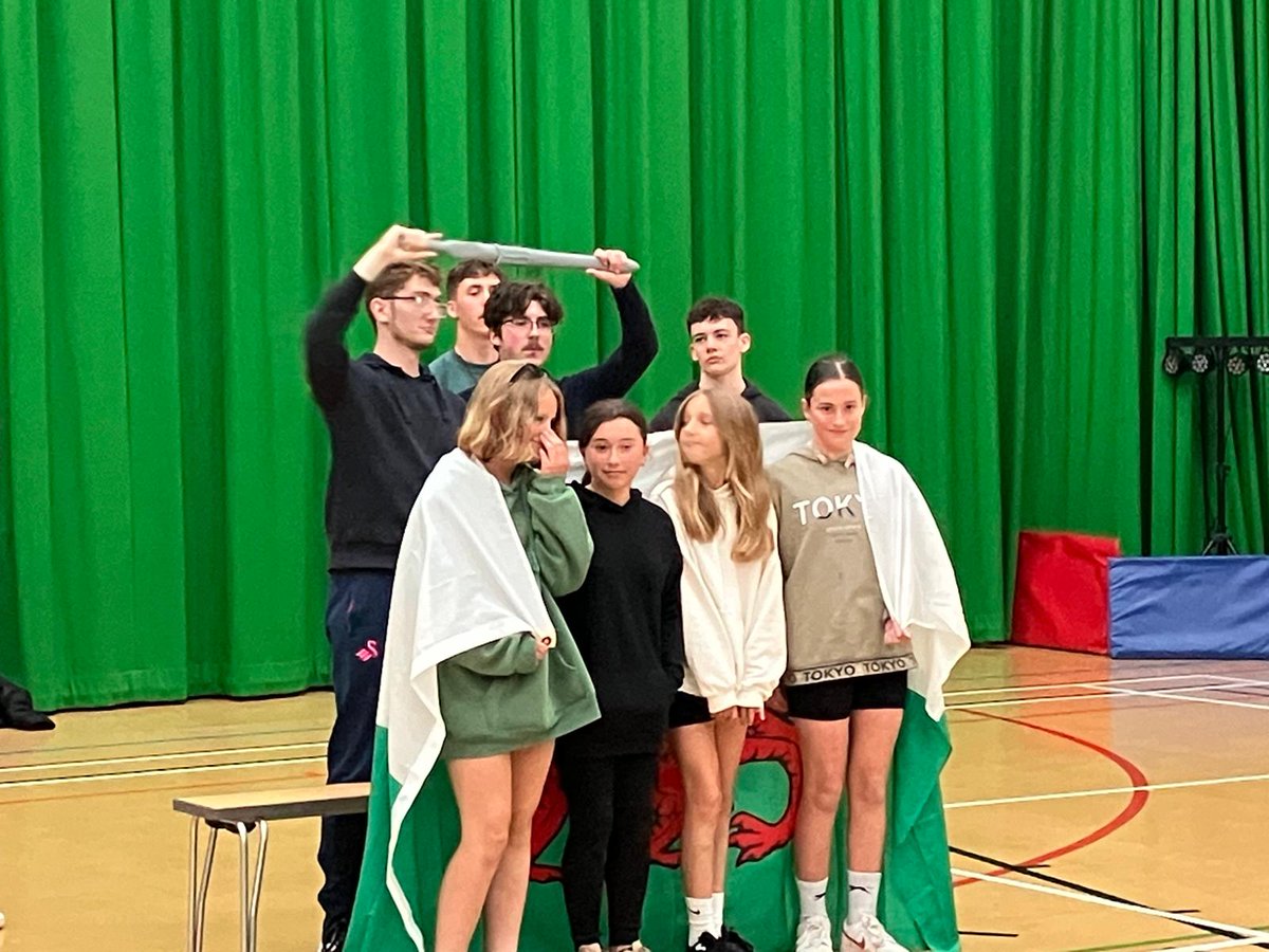 Cafwyd teilyngdod! #llangrannog2024 #pontiobt