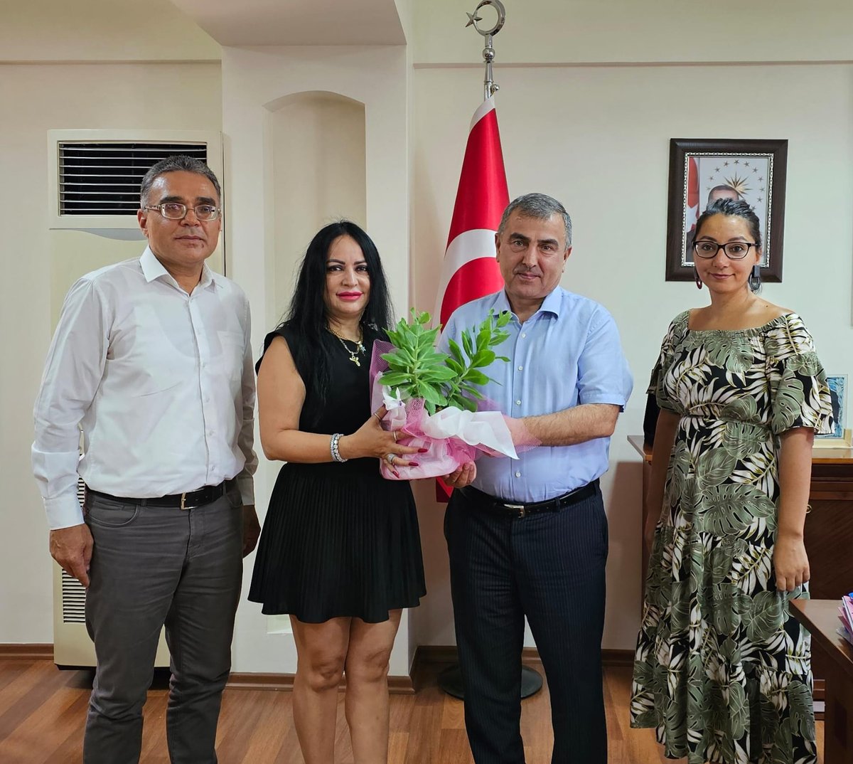 "11 Temmuz Dünya Nüfus Günü"nde çok değerli Kaymakamımıza Kurumumuza verdiği değerden dolayı şükranlarımı sunarım.#HayatınızınHerAnında