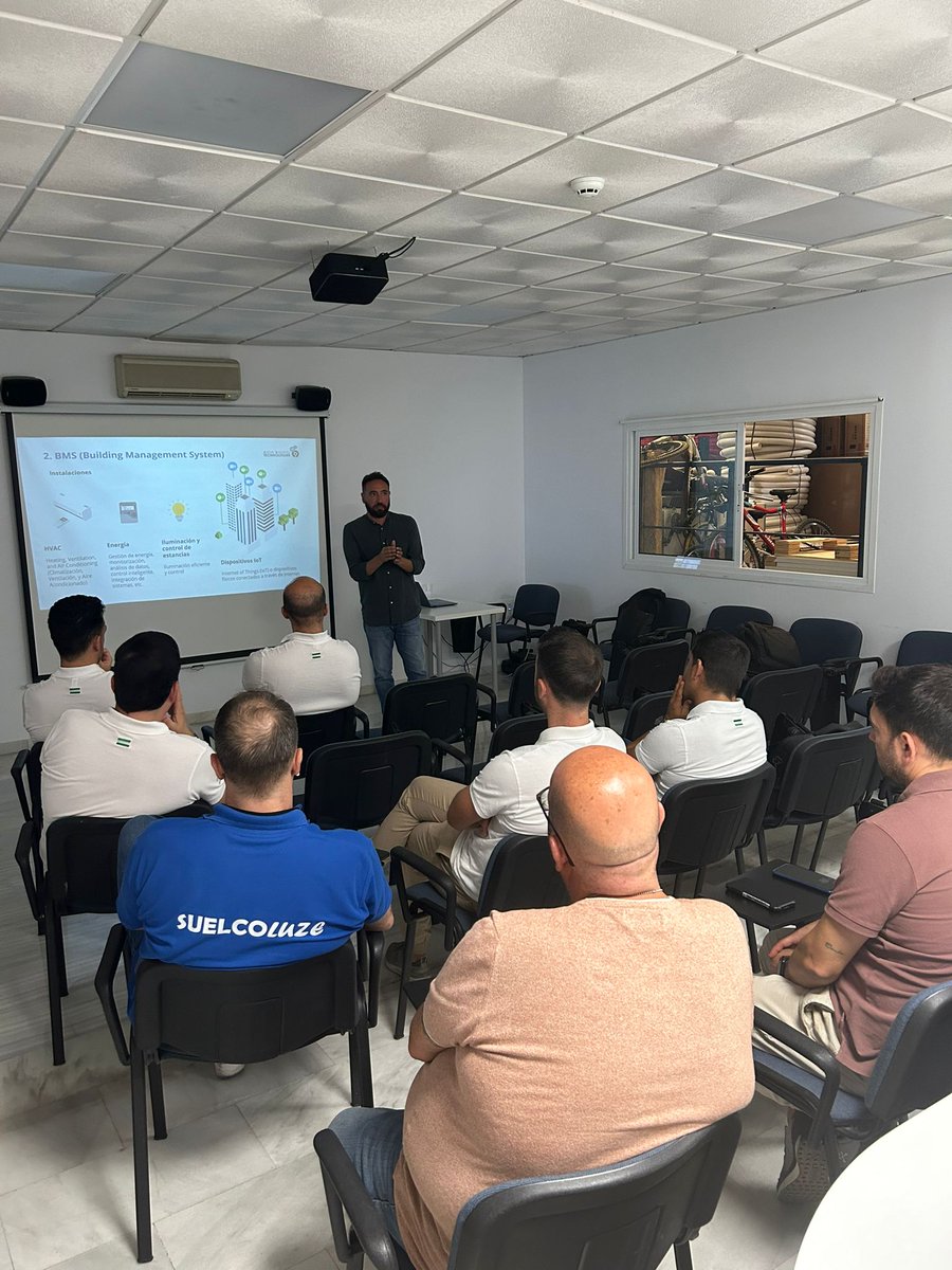 COTO - Suministro a profesionales tweet media