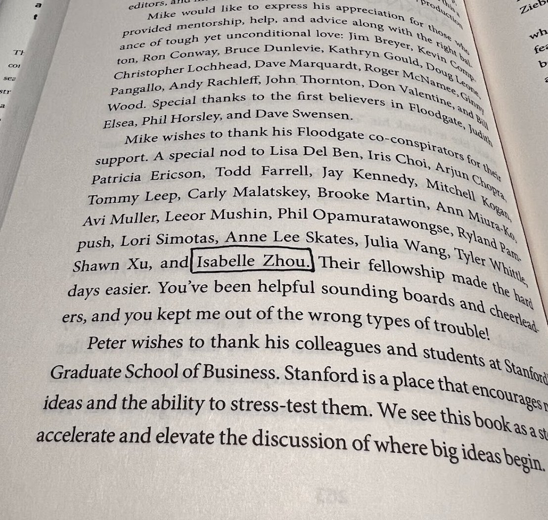 isabelle_zhou's tweet image. It's finally out! This is a must read if you're even remotely interested in starting a company.
Working closely with the legendary @m2jr has shown me what true genius and compassion looks like in VC. Grateful to have seen this come to life over weekly reading sessions!