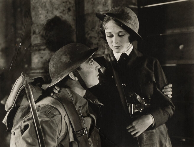 FriendlessGhoul's tweet photo. Buster Keaton and Sally Eilers
Doughboys - 1930
#busterkeaton #sallyeilers #damfino #oldhollywood #talkies #precode https://t.co/ZFCiBCd9XR