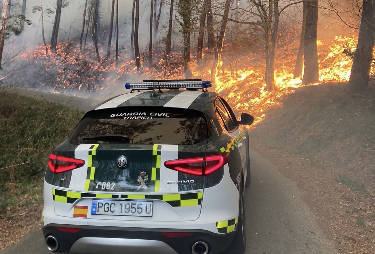 Guardia Civil tweet media