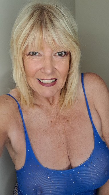 Good Morning Boys https://t.co/WnDR8vvHva<a href="/tag/friday"class="tags"><span>#friday</span></a><a href="/tag/hd"class="tags"><span>#hd</span></a><a href="/tag/milf"class="tags"><span>#milf</span></a><a href="/tag/4k"class="tags"><span>#4k</span></a><a href="/tag/july12"class="tags"><span>#july12</span></a>