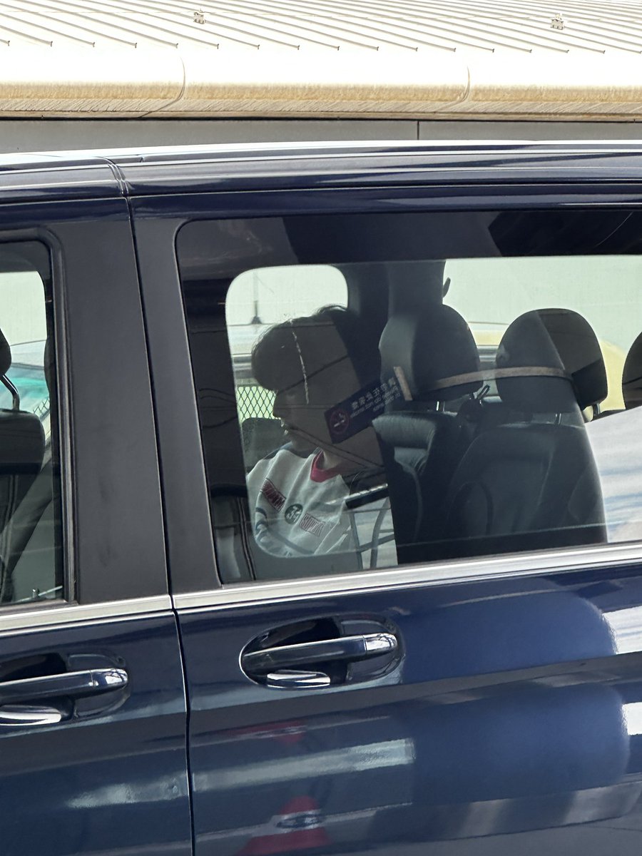 safe flight
Pat
#Patrick_BalmainxDisney 
#Patrick