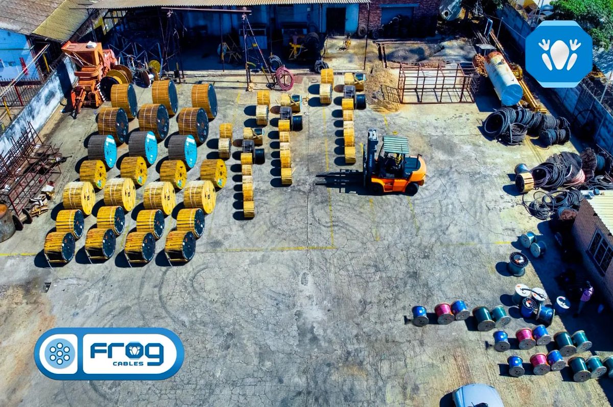 FrogCables's tweet image. Switch to Frog Cables for #UnmatchedQuality and #ExceptionalService 🐸⚡️ Enjoy #ProvenReliability, #CompetitivePricing, and a wide range of #DurableCables. Trusted across #SADC. #ExpertiseExcellence #InnovativeSolutions #YourCablePartner #TopChoiceCables #ReliableService